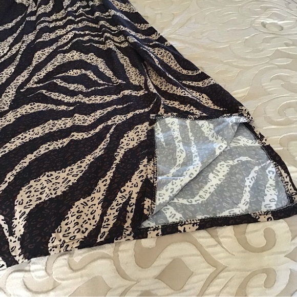 Gee Loretta Leopard Print Dress - Picture 8 of 12